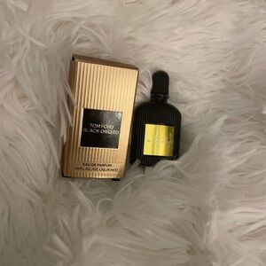 Tom Ford Black and Gold Perfume